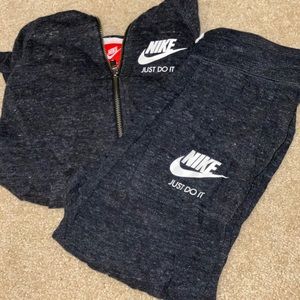 Nike sweatpants set-size small